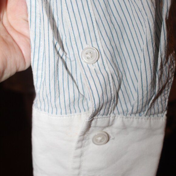 Madewell Flap-Pocket Crop Button-Up Shirt in Poplin Pin Striped Size S - Picture 4 of 11